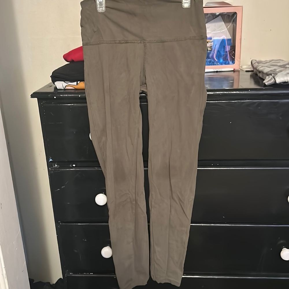 Camp green leggings